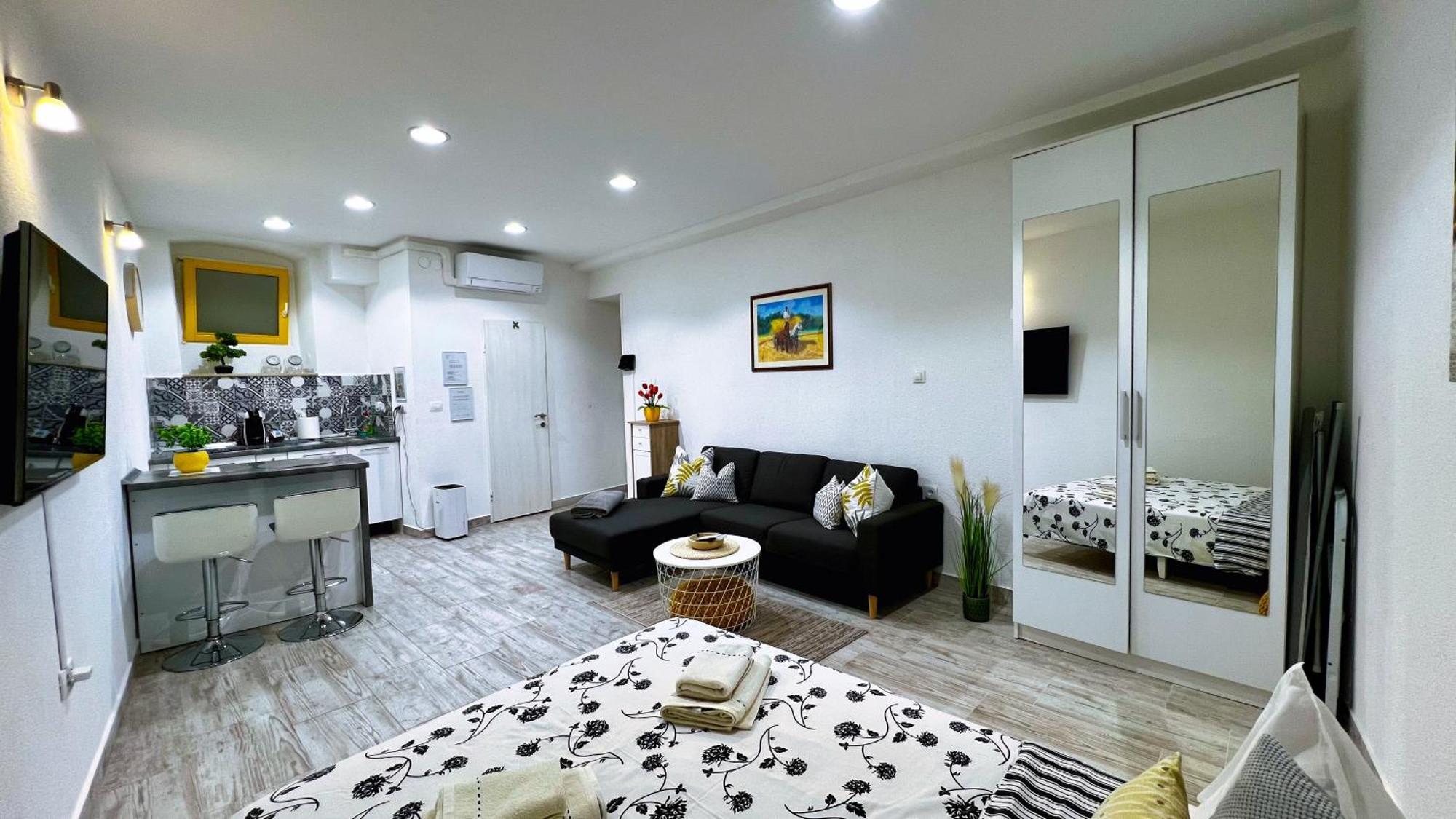 Studio De Mare Ровинь Экстерьер фото